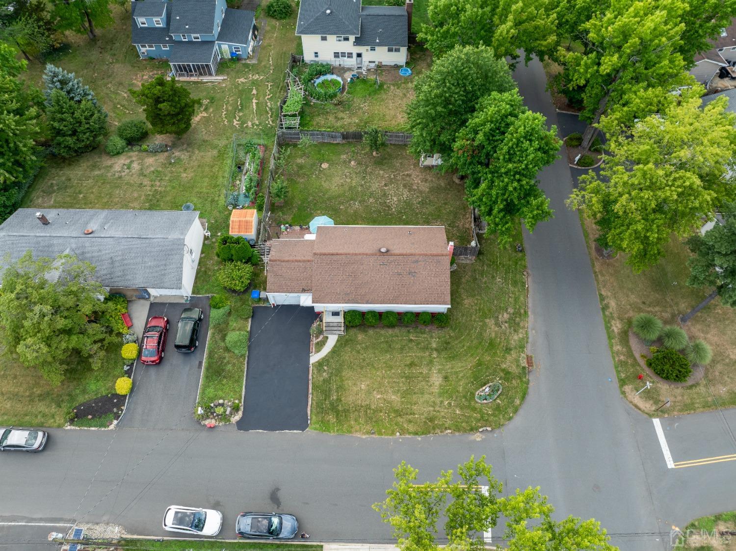 25 Lamar Avenue Edison, NJ 08820 - Photo 19 of 29