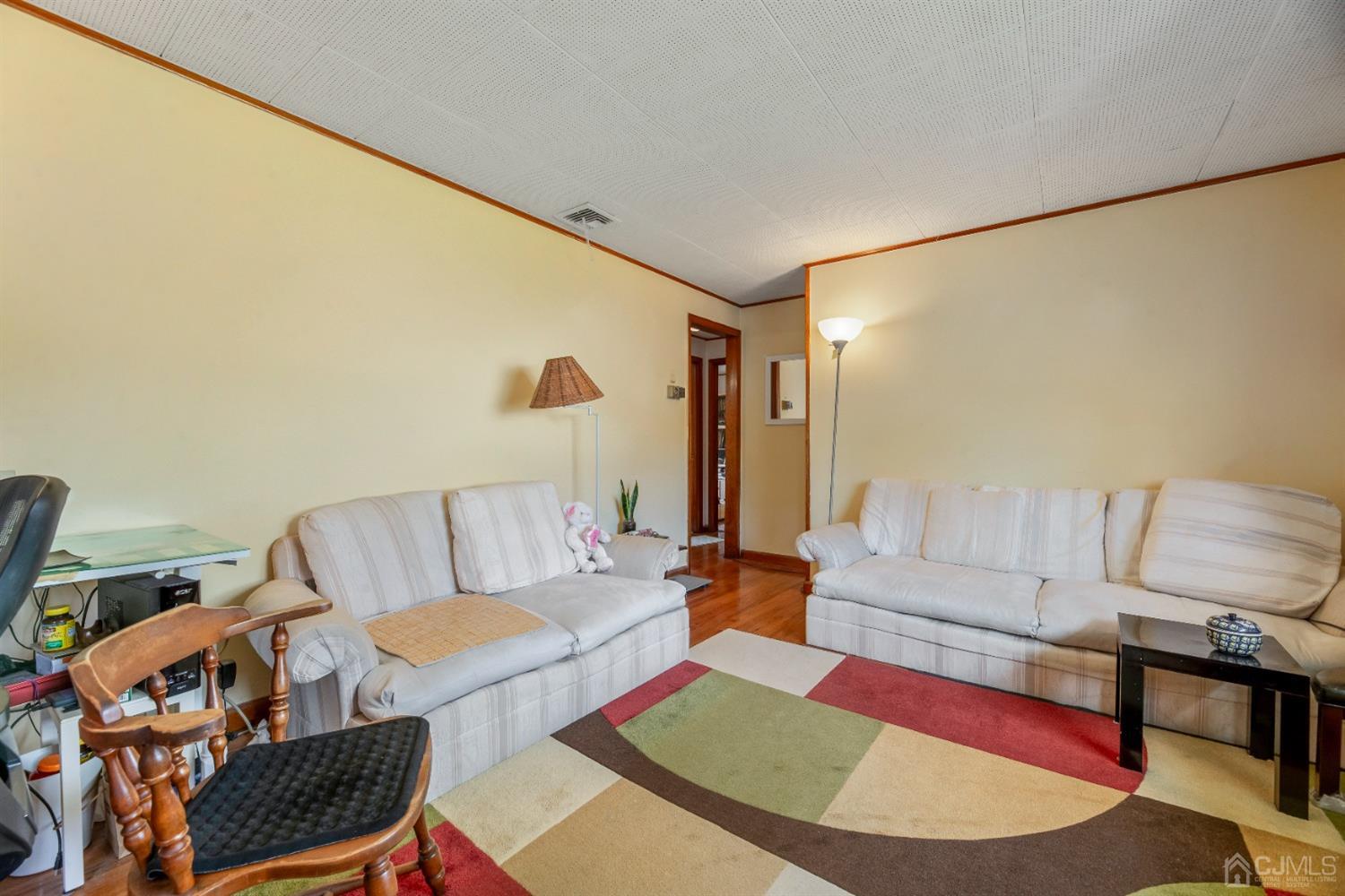 25 Lamar Avenue Edison, NJ 08820 - Photo 7 of 29