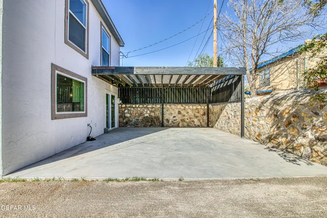 $279,700 | 201 Mulberry Avenue, Unit A, El Paso, TX 79932