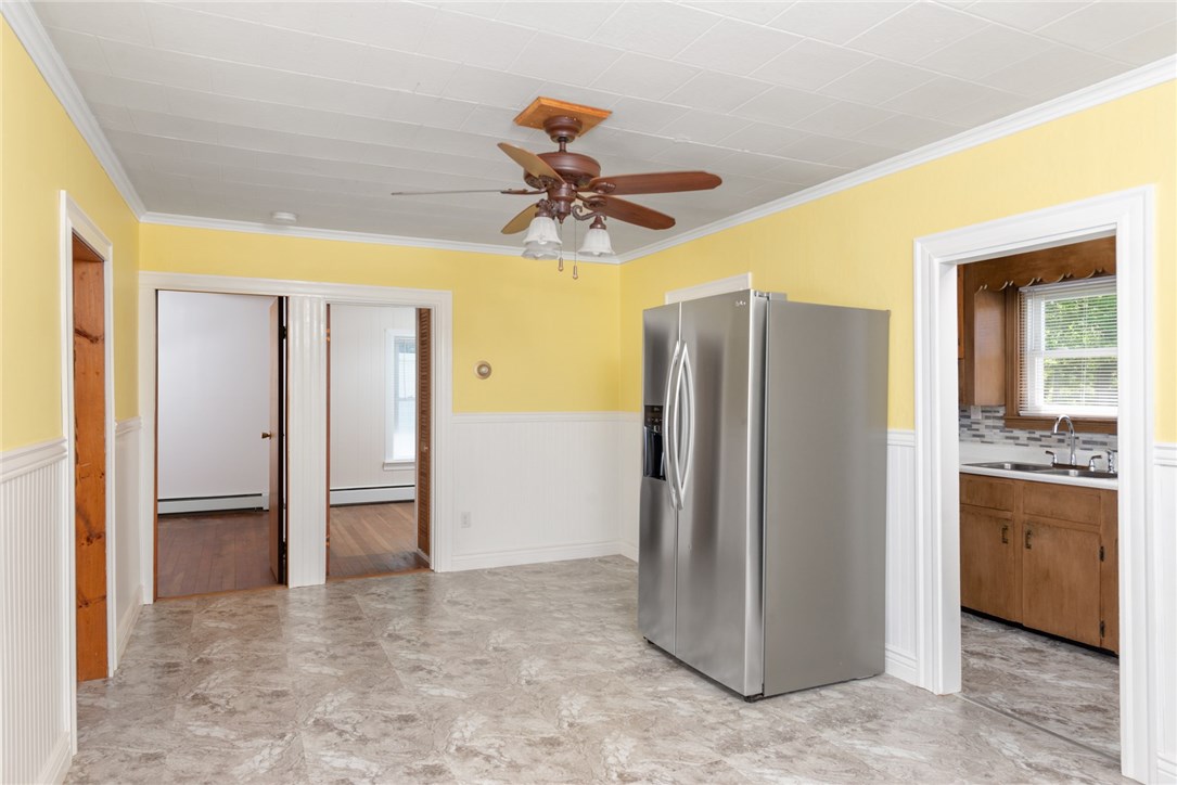 694 Cumberland Hill Road Woonsocket, RI 02895 - Photo 10 of 25