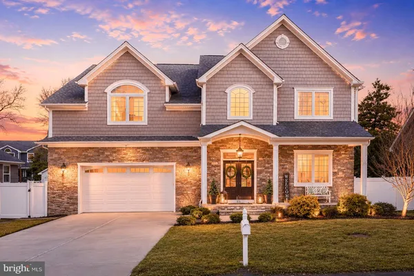 $1,099,000 | 814 Lincoln Avenue, Pine Beach, NJ 08741