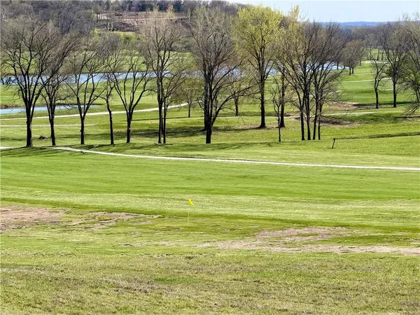 $60,000 | 5 Travico Lane, Linn Valley, KS 66040