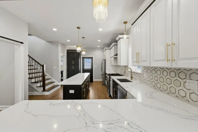 $519,900 | 5338 West 24th Place, Cicero, IL 60804