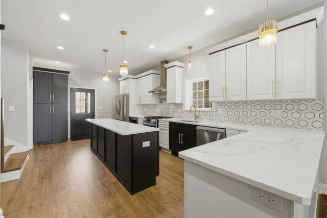 $519,900 | 5338 West 24th Place, Cicero, IL 60804