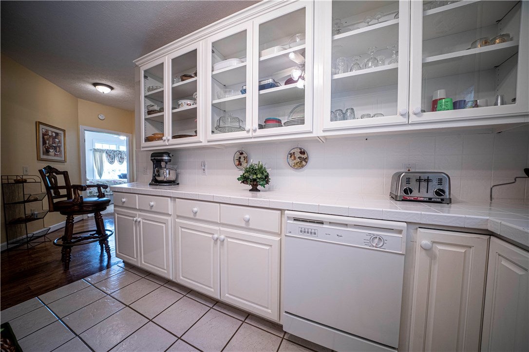 490 Pear Tree Road Auburn, AL 36830 - Photo 13 of 50 Gallery Image 13
