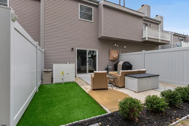 $310,000 | 44 Harborwood Drive, Hammonton, NJ 08037