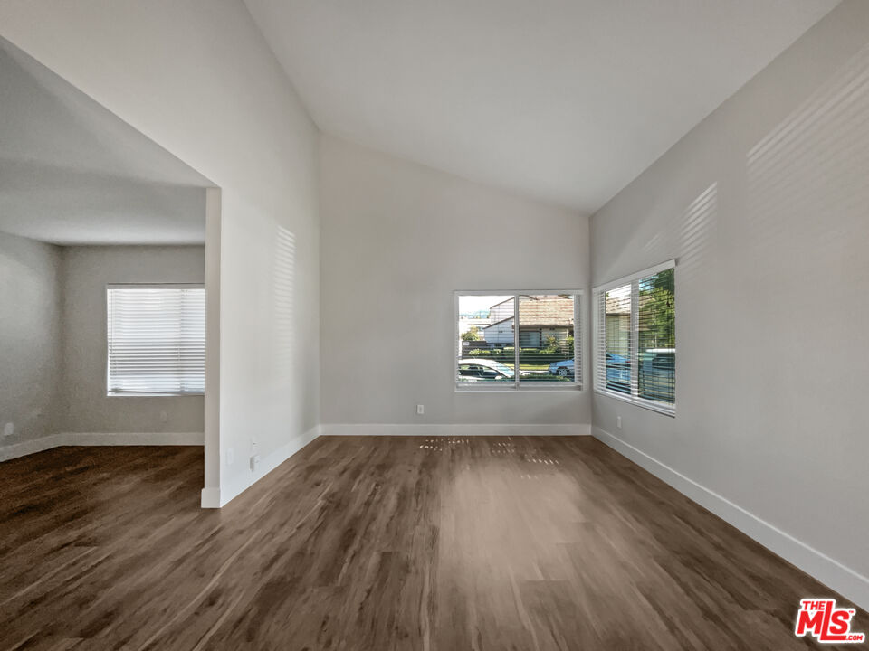 24719 Masters Cup Way Valencia, CA 91355 - Photo 9 of 25