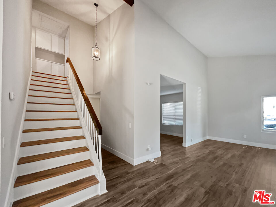 24719 Masters Cup Way Valencia, CA 91355 - Photo 10 of 25