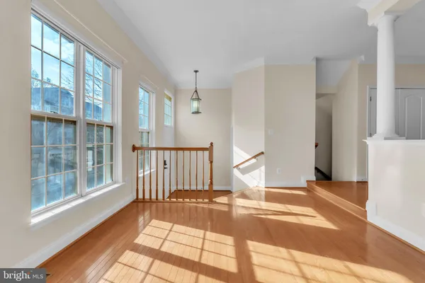 $3,195 | 2110 Capstone Circle, Herndon, VA 20170