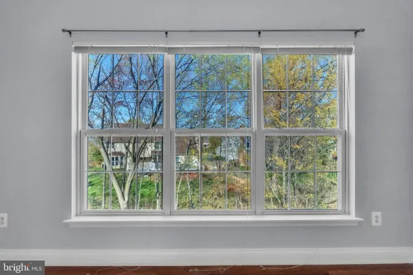 $3,195 | 2110 Capstone Circle, Herndon, VA 20170