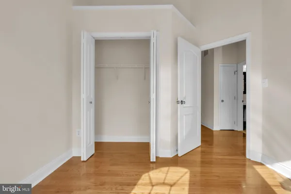 $3,195 | 2110 Capstone Circle, Herndon, VA 20170