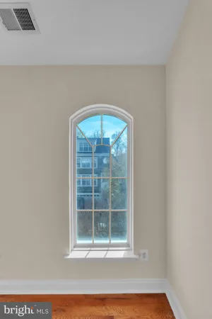 $3,195 | 2110 Capstone Circle, Herndon, VA 20170
