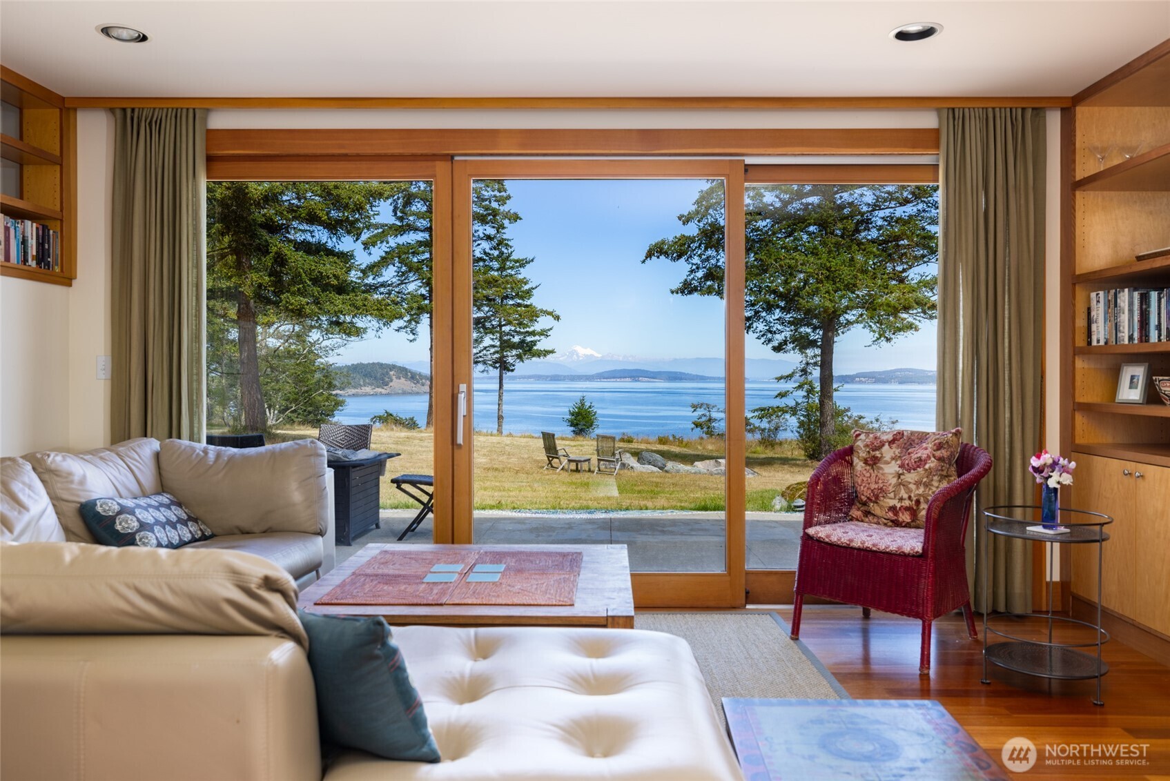 146 East Meadow Lane Decatur Island, WA 98221 - Photo 8 of 40 Gallery Image 8