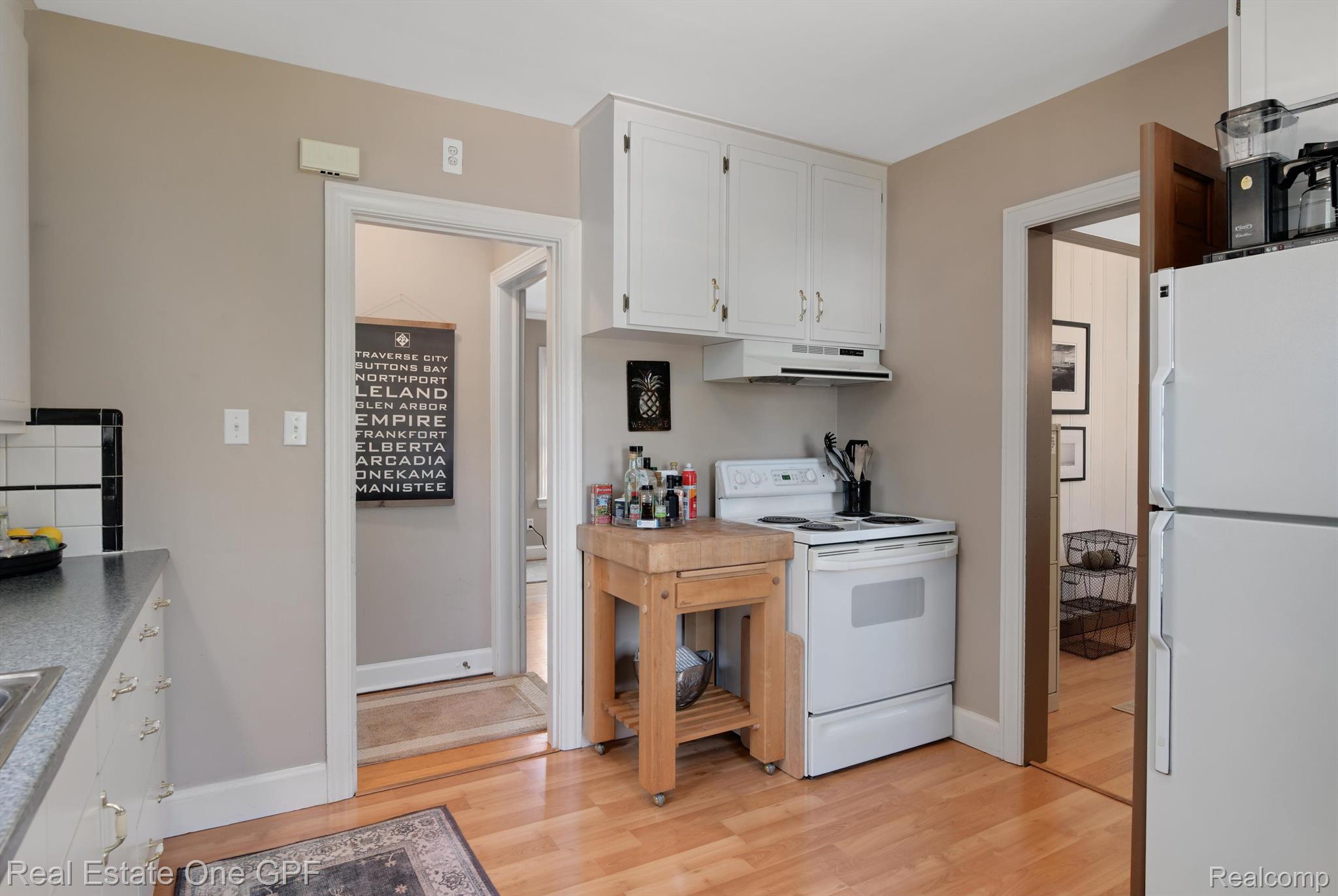 546 Neff Road Grosse Pointe, MI 48230 - Photo 29 of 38 Gallery Image 29