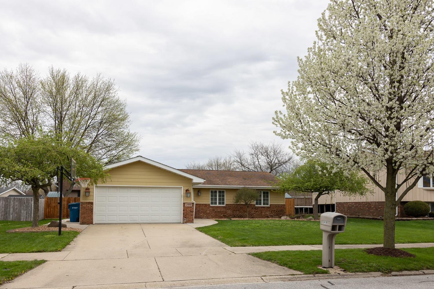 front view of house with a yard