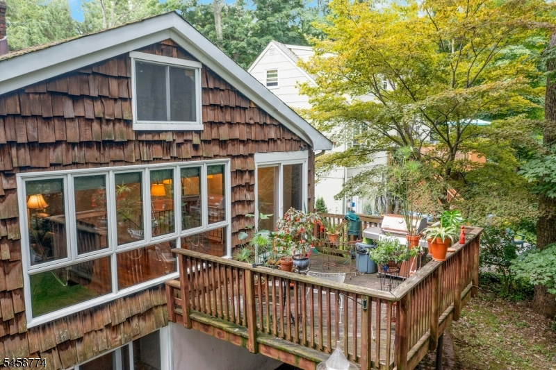 15 Hillside Road Ringwood, NJ 07456 - Photo 6 of 44 Gallery Image 6
