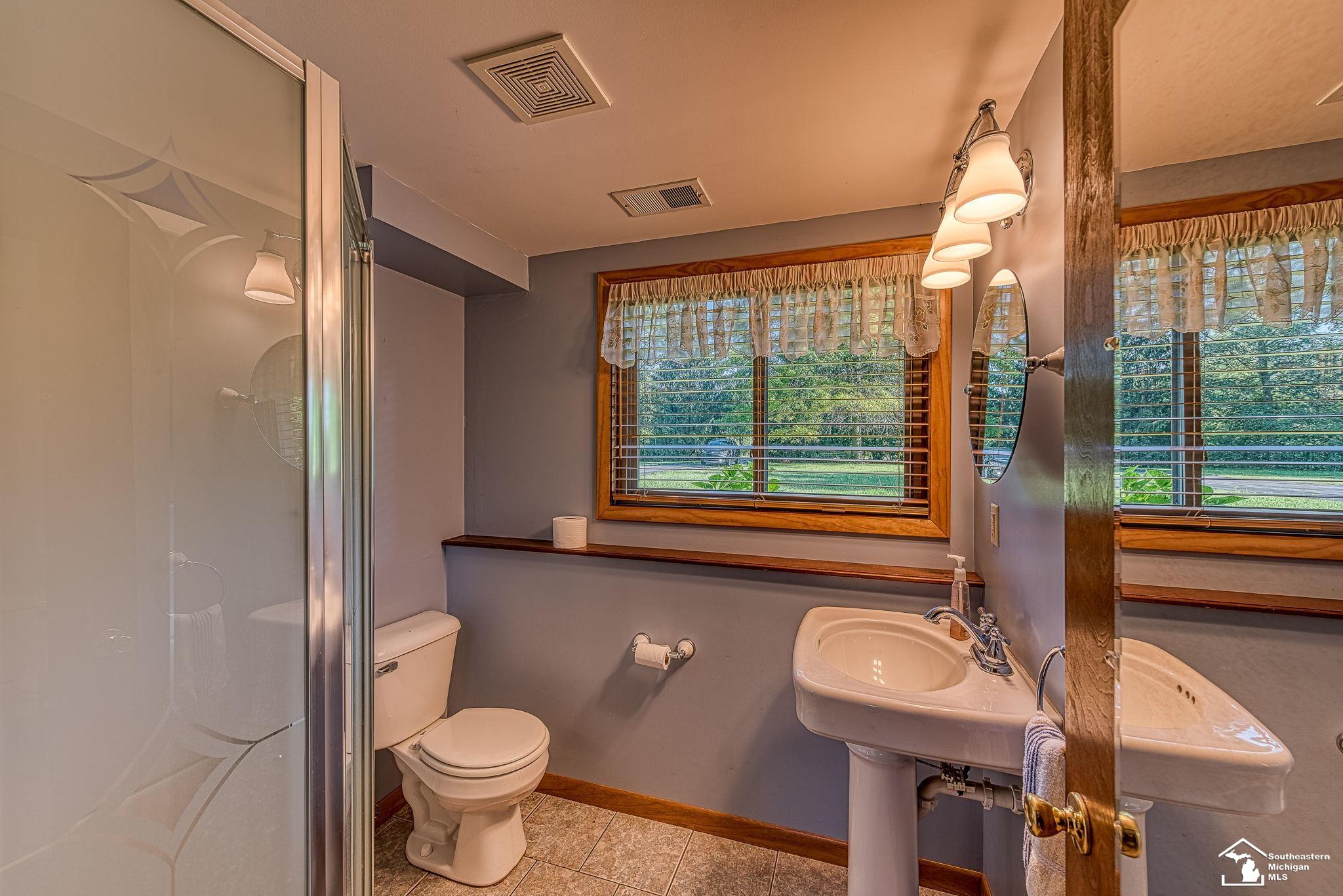 11533 Day Road Dundee, MI 48131 - Photo 13 of 34