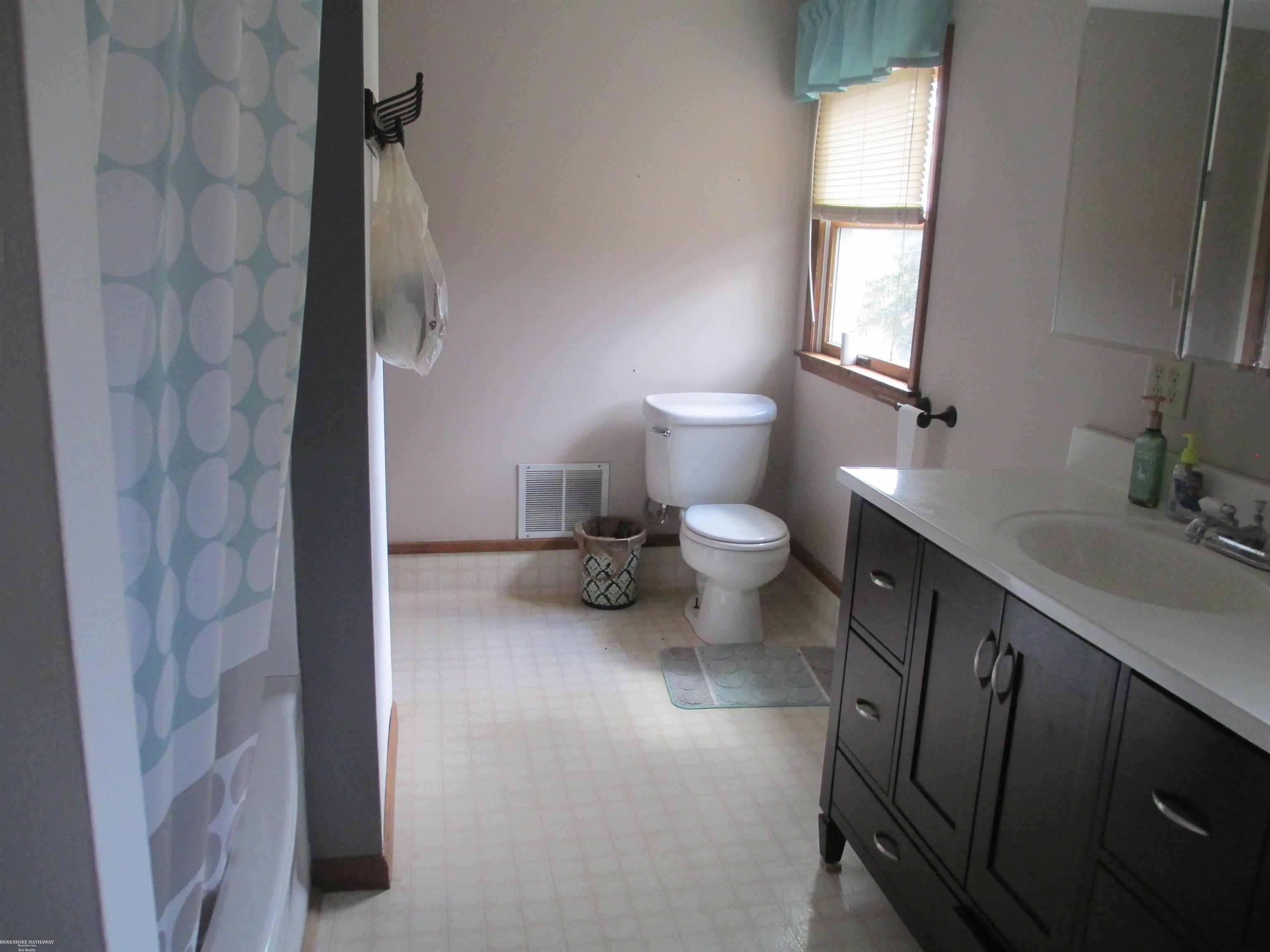 4650 Clothier Road Kingston, MI 48741 - Photo 27 of 44 50138335-59fe6d7e-b856-4fc3-ad34-4d3dee054b3b.JPG