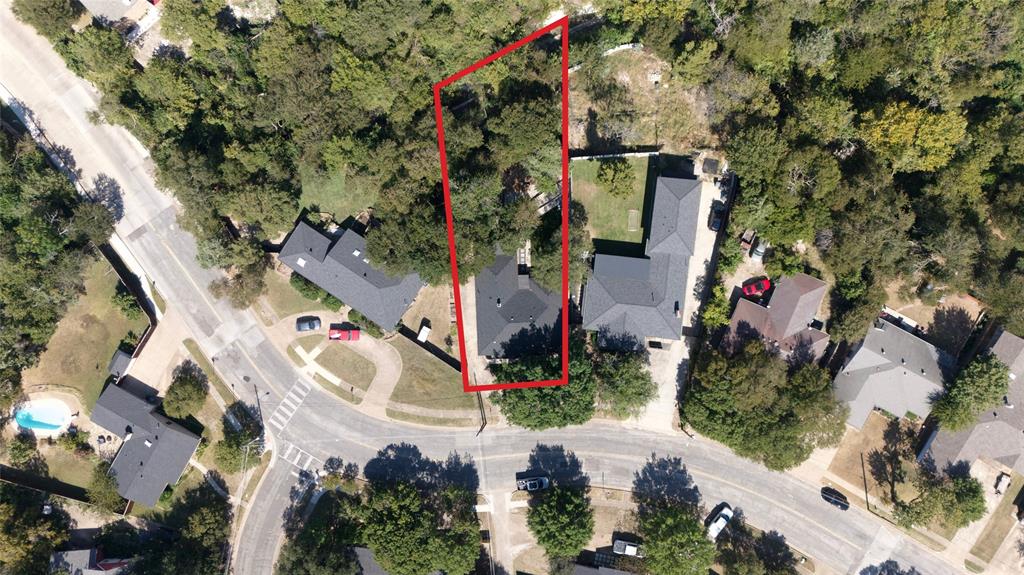 11211 McCree Road Dallas, TX 75238 - Photo 28 of 29 an aerial view of a house