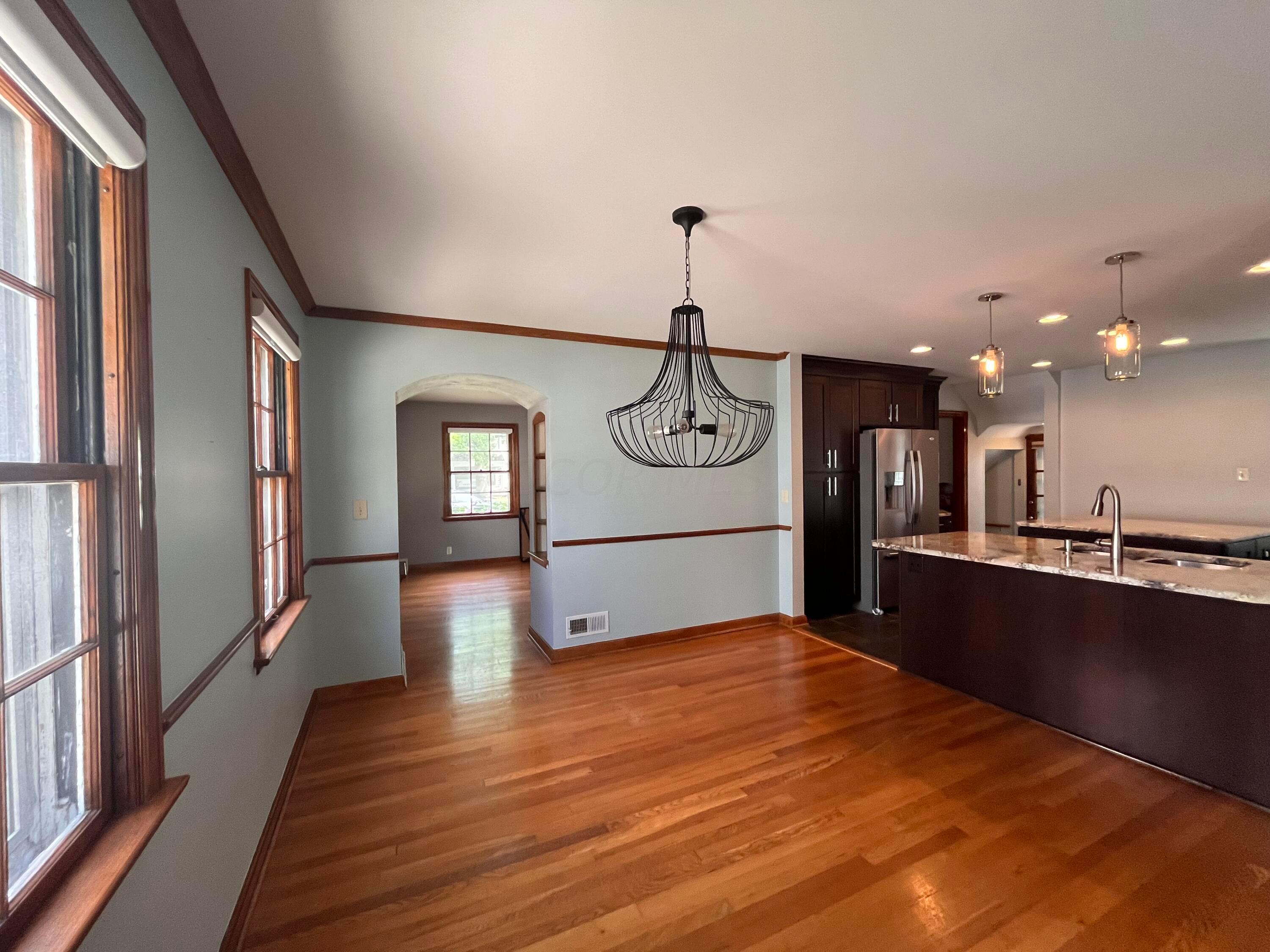 415 Arden Road Columbus, OH 43214 - Photo 16 of 38 016_Dining_415Arden