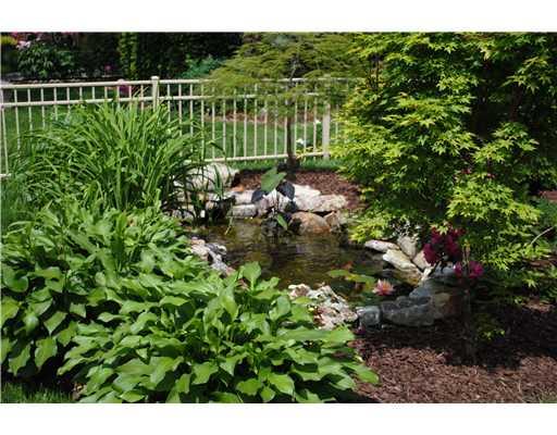 917 Wellesley Road Highland Park, PA 15206 - Photo 18 of 18 Yard/Garden. landscaped yard and garden