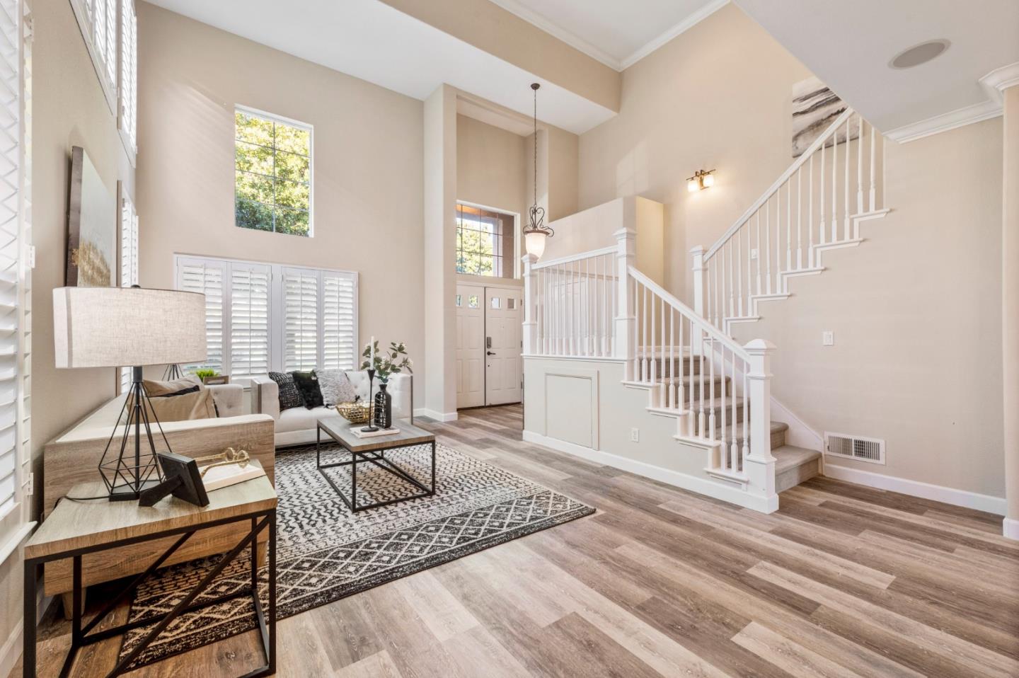 274 Primrose Drive San Jose, CA 95123 - Photo 4 of 30 a living room with furniture and a table with wooden floor