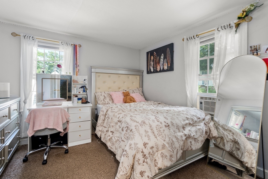 423 Tiffany Street Springfield, MA 01108 - Photo 21 of 37 Gallery Image 21