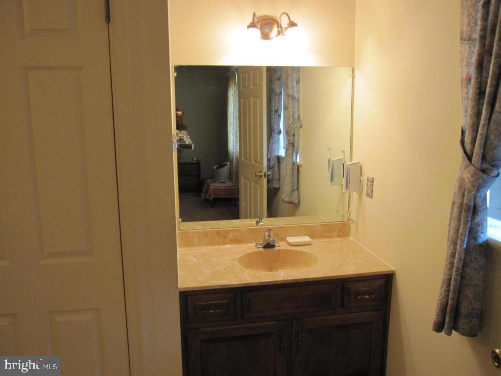 811 South Cedar Street Lititz, PA 17543 - Photo 25 of 30