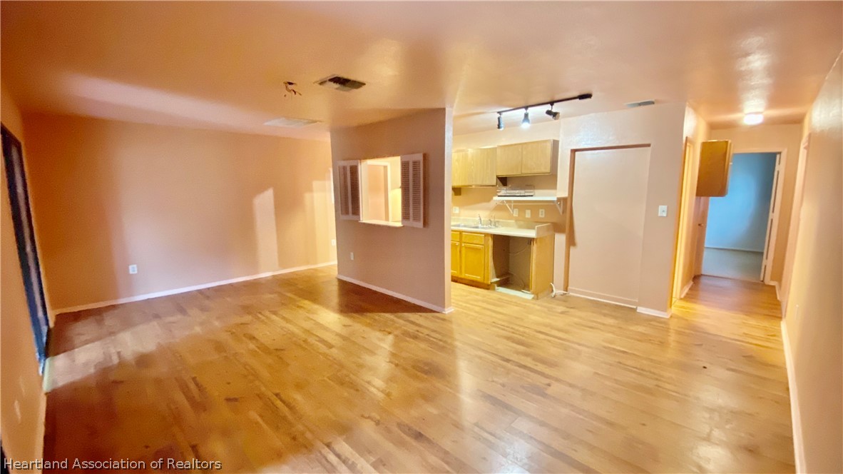 671 Lake June Road Lake Placid, FL 33852 - Photo 5 of 30 Gallery Image 5