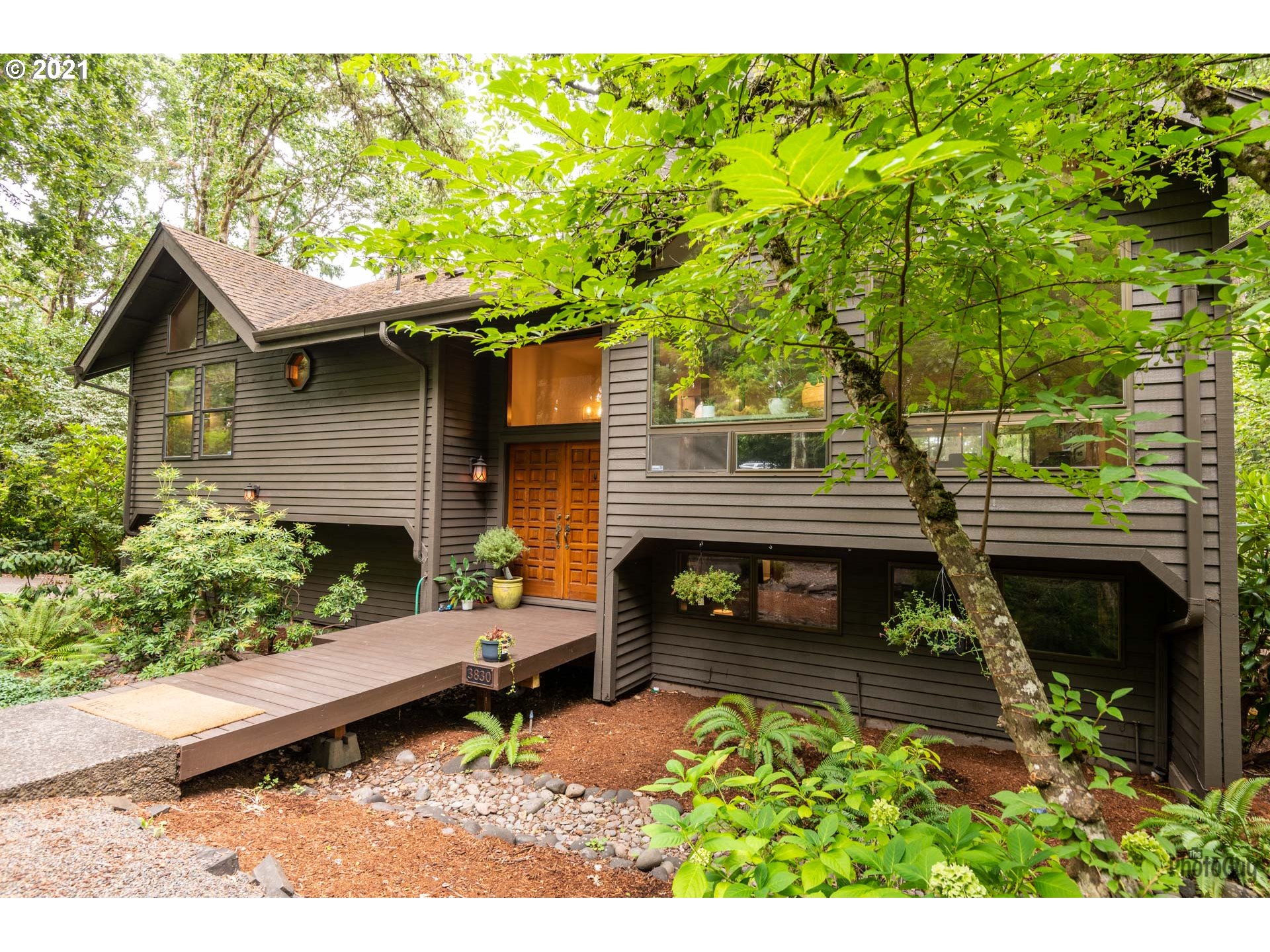 3830 Spring Boulevard Eugene, OR 97405 - Photo 1 of 25 Gallery Image 1