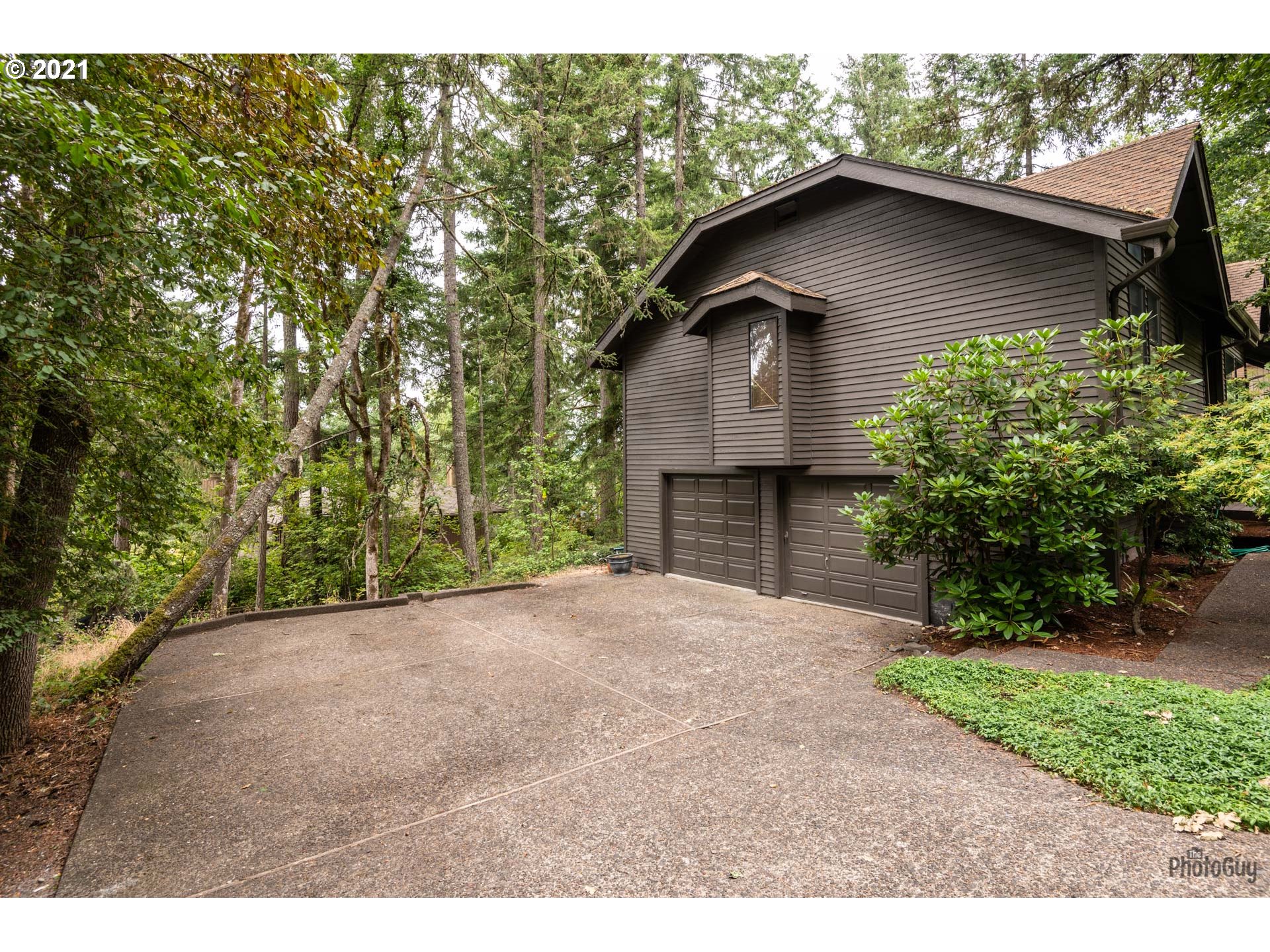 3830 Spring Boulevard Eugene, OR 97405 - Photo 25 of 25 Gallery Image 25