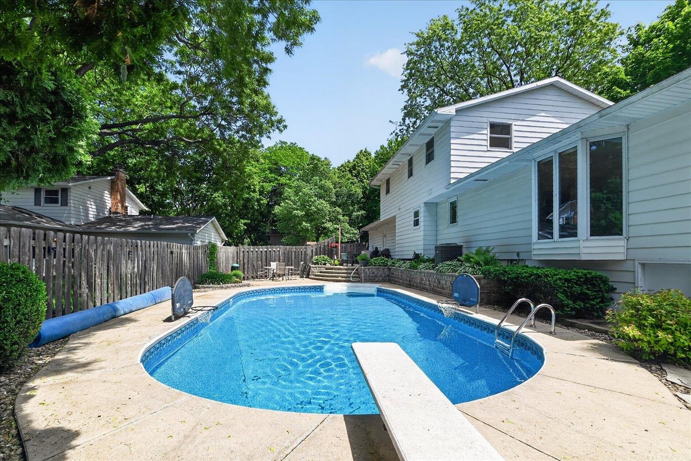 6602 Montclair Lane Madison, WI 53711 - Photo 7 of 63
