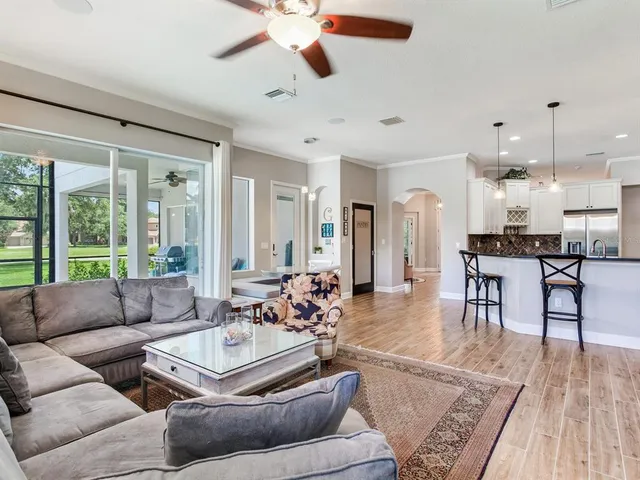 $867,500 | 3503 Graycliff Lane, Brandon, FL 33511