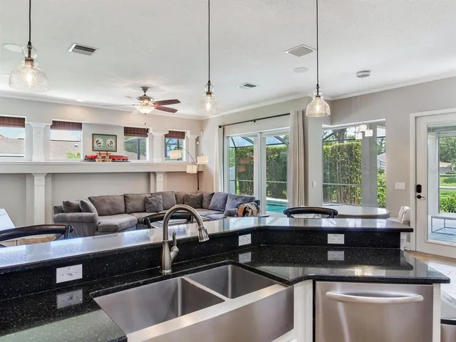 $867,500 | 3503 Graycliff Lane, Brandon, FL 33511