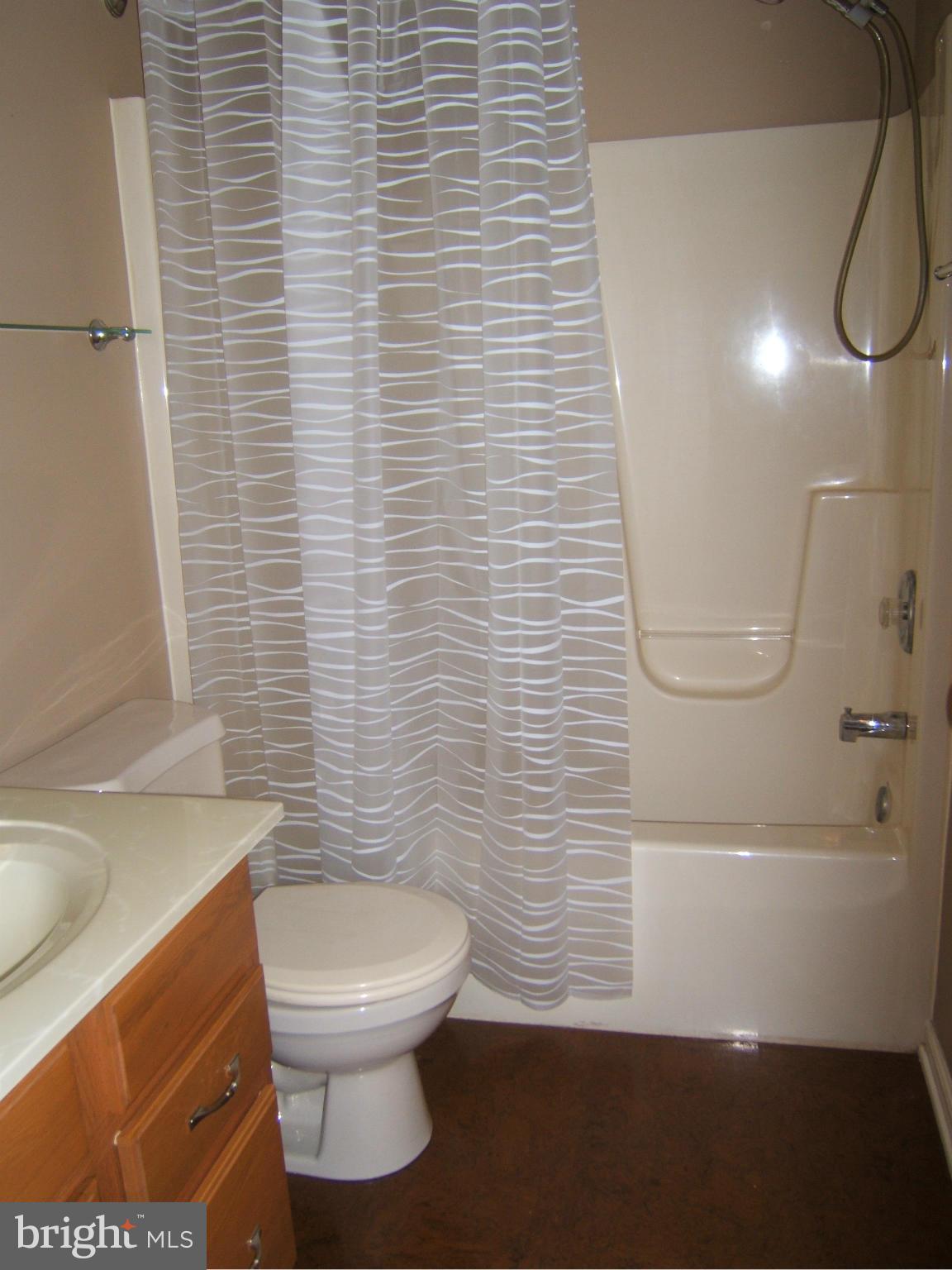 39 Poplar Rdg Trail Hedgesville, WV 25427 - Photo 19 of 30 Bath