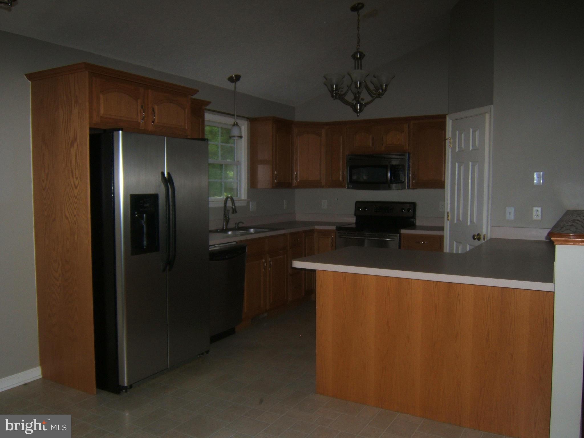 39 Poplar Rdg Trail Hedgesville, WV 25427 - Photo 6 of 30 Kitchen