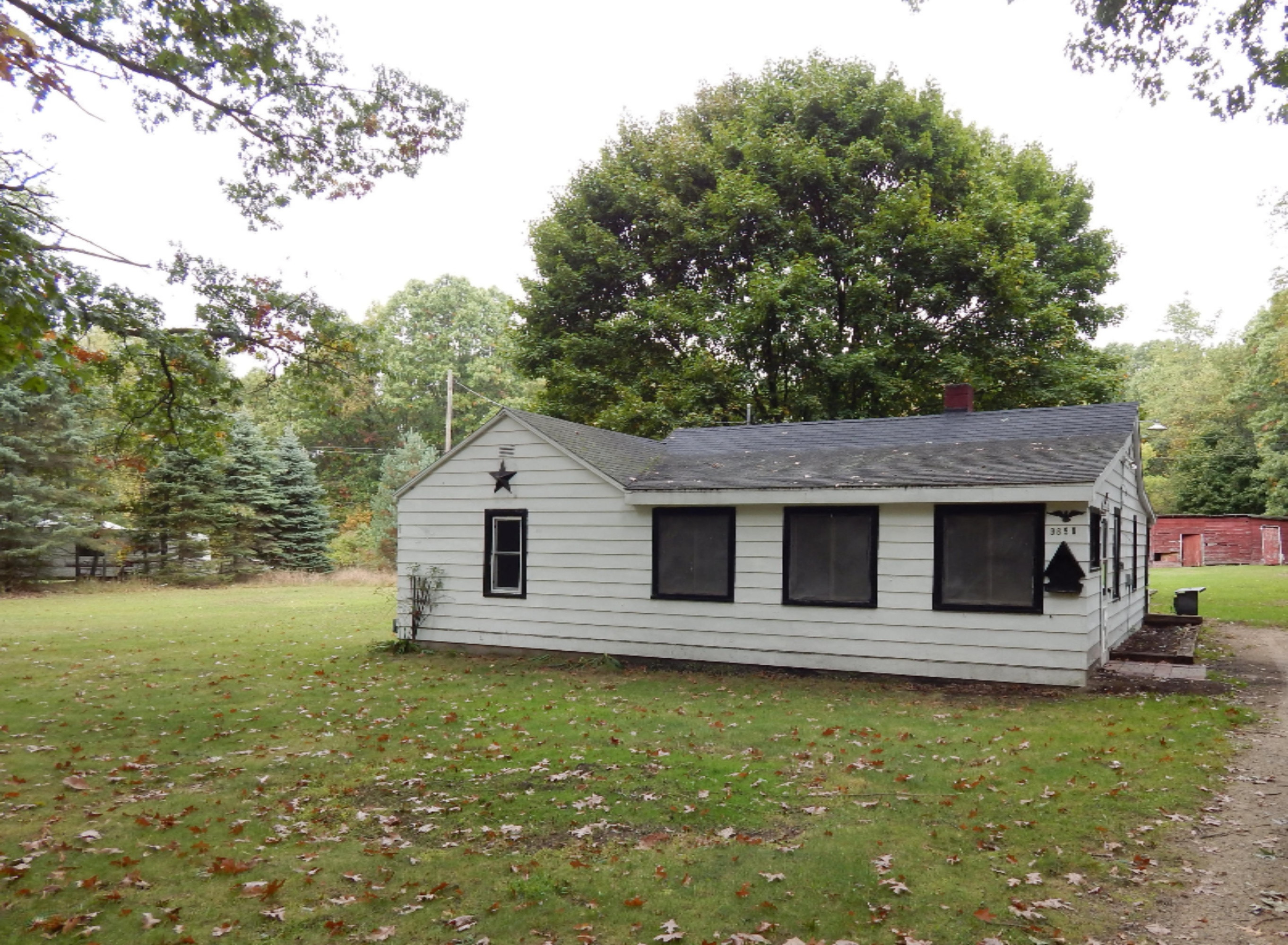 9890 7 Mile Road Belding, MI 48809 - Photo 1 of 20 Front