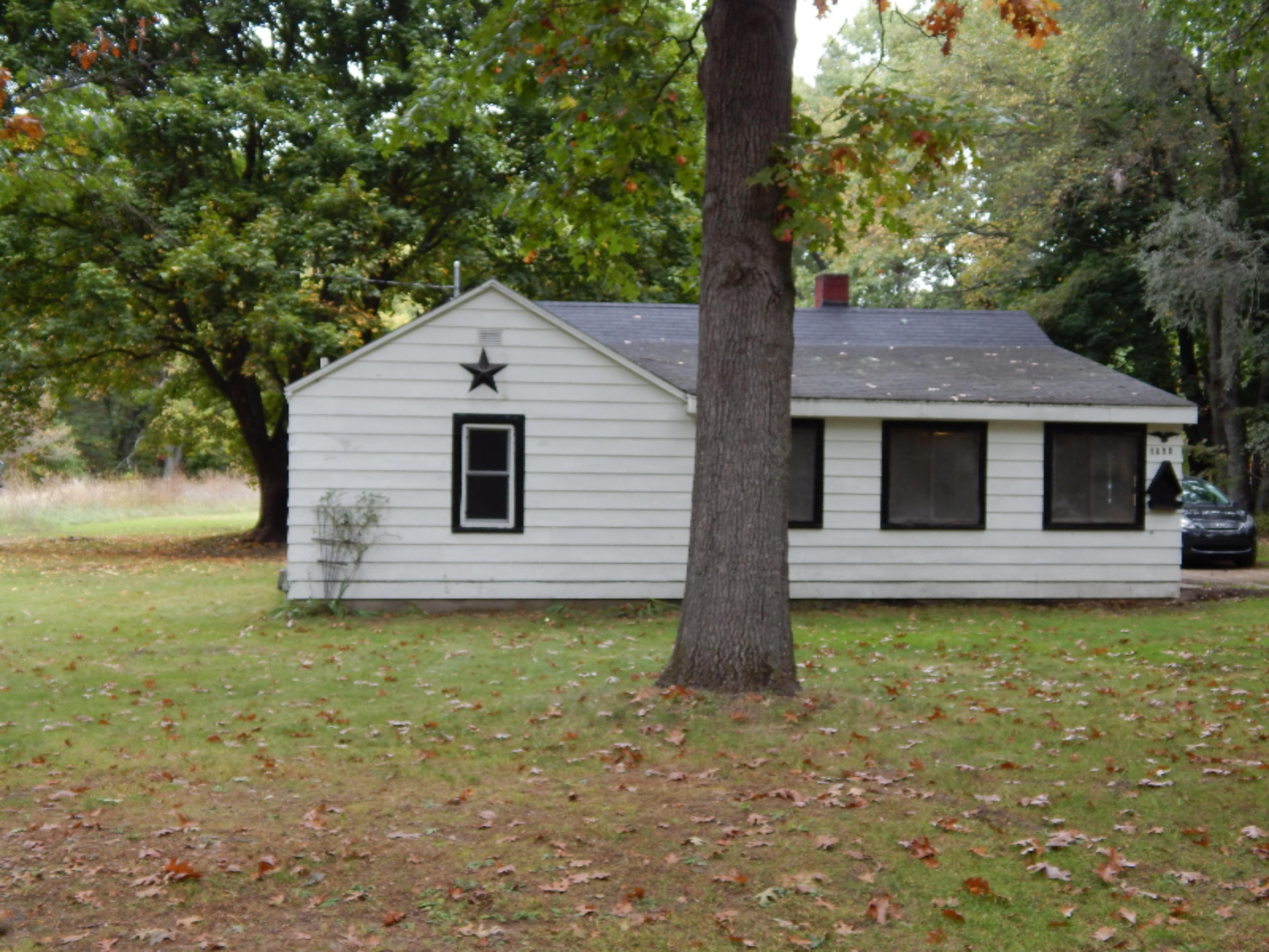 9890 7 Mile Road Belding, MI 48809 - Photo 2 of 20 Front