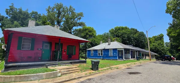 $325,000 | 244 Richmond Avenue, Unit 16, Memphis, TN 38106
