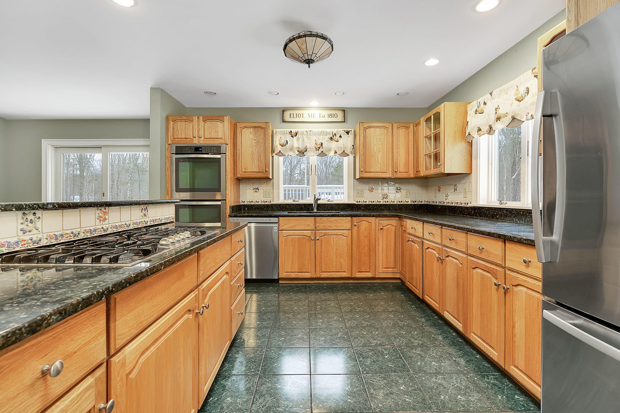 1148 State Road Eliot, ME 03903 - Photo 6 of 59 18aKitchen