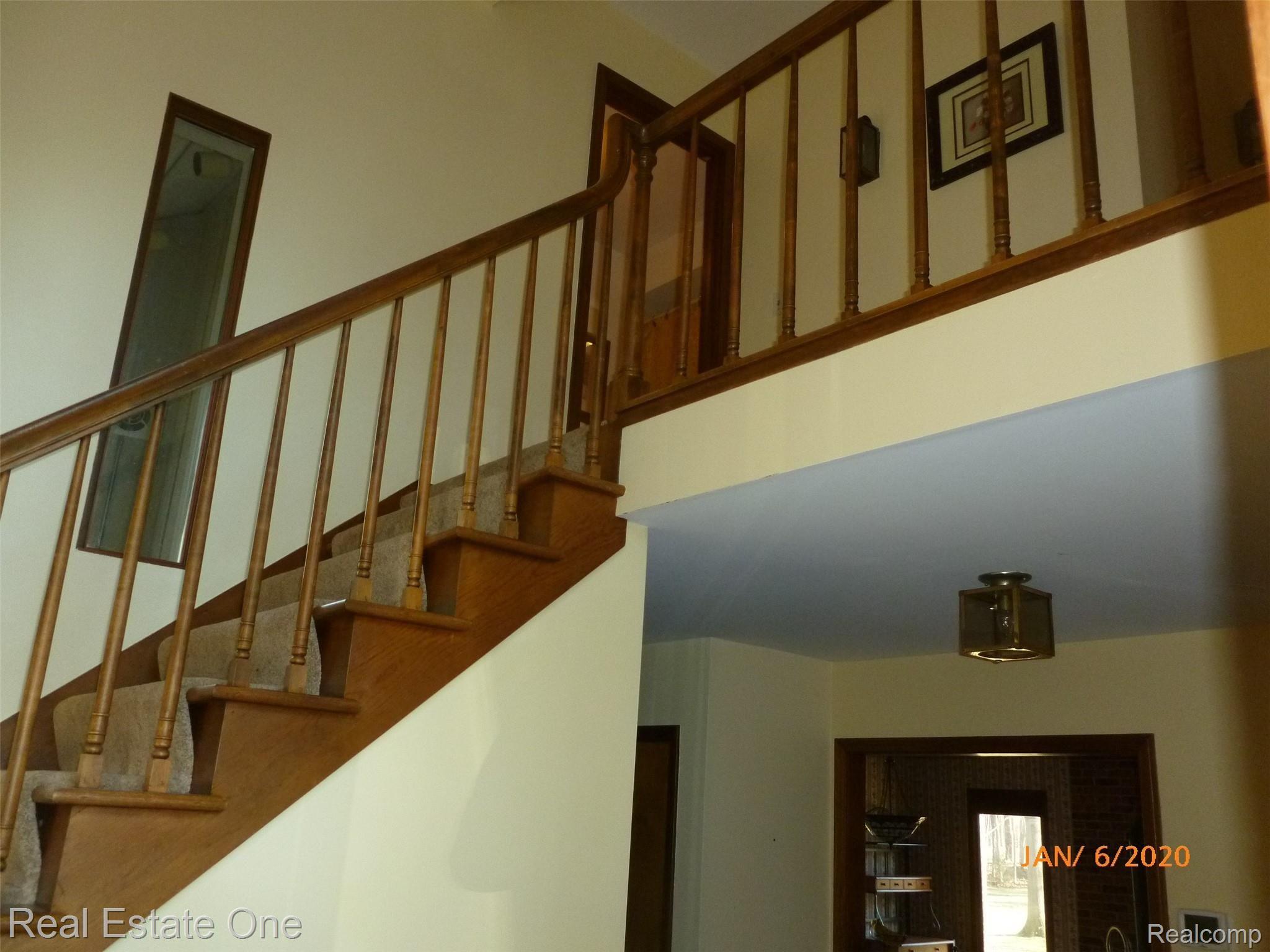 35800 Ash Road New Boston, MI 48164 - Photo 7 of 37 P1050201.JPG