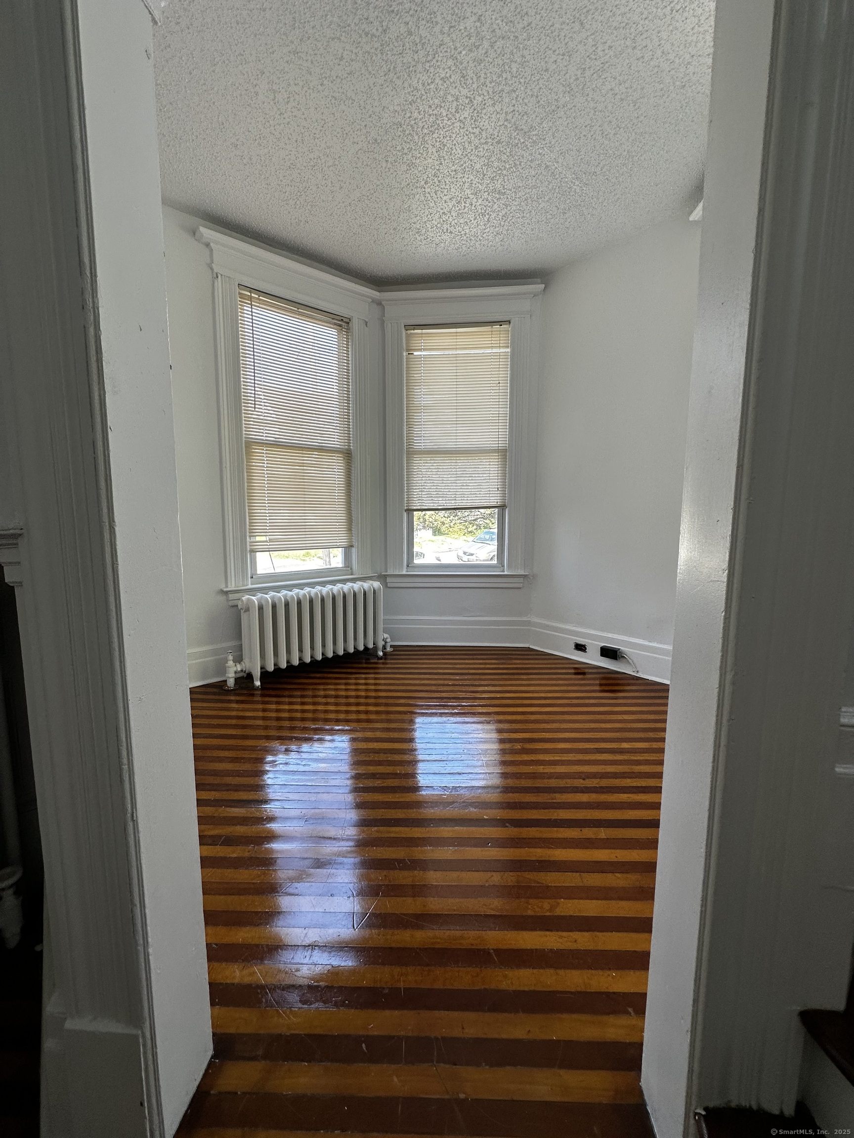 50 Chestnut Avenue Waterbury, CT 06710 - Photo 15 of 30