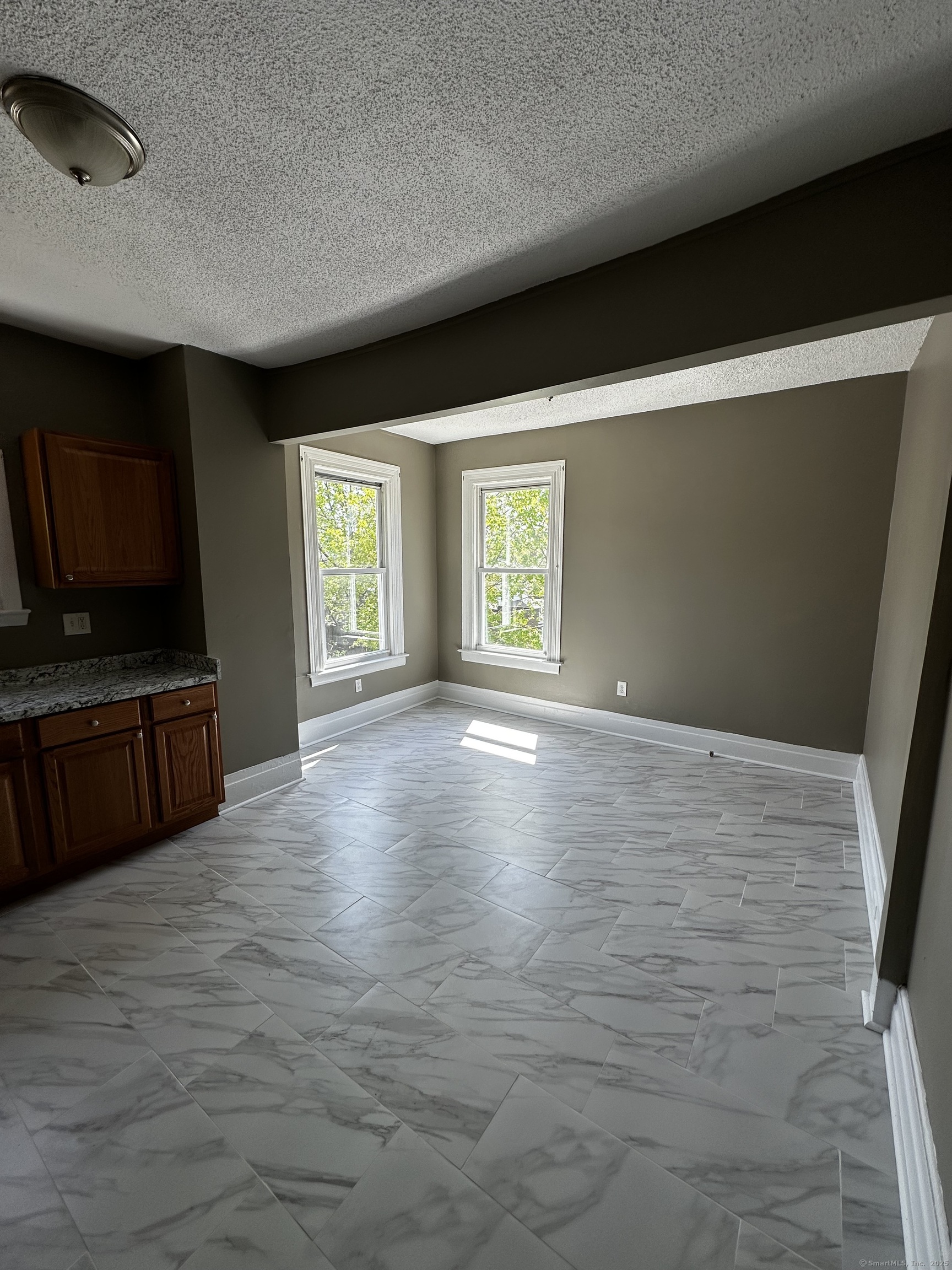 50 Chestnut Avenue Waterbury, CT 06710 - Photo 28 of 30