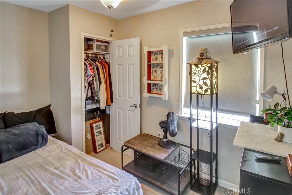 6831 Park Avenue Rialto, CA 92376 - Photo 18 of 37 Gallery Image 18