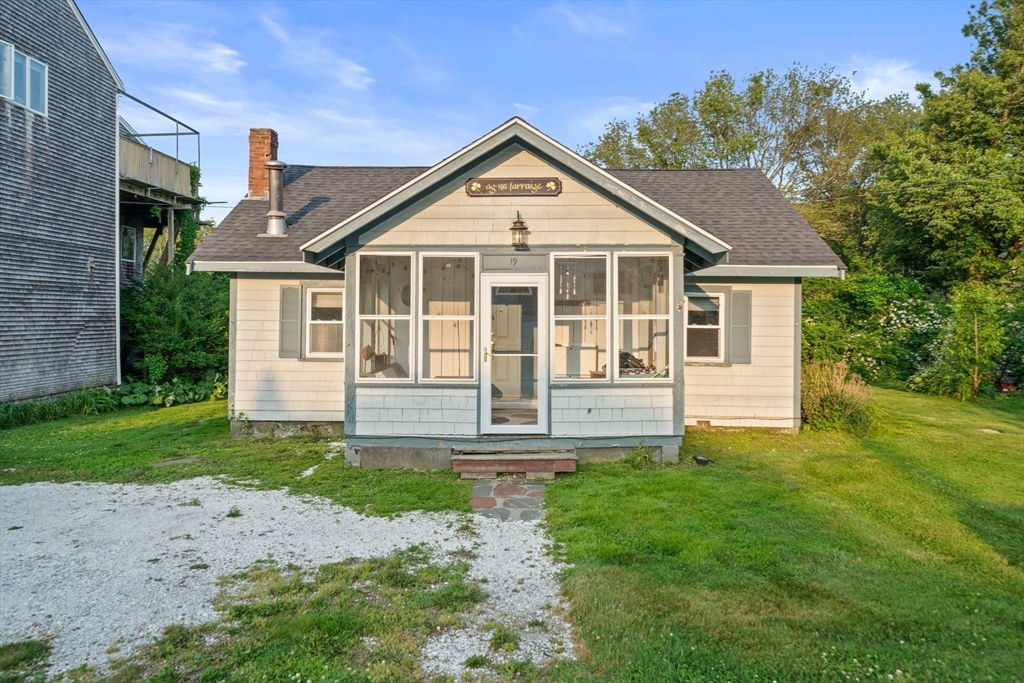 19 Borden Road Scituate, MA 02066 - Photo 3 of 26 Gallery Image 3