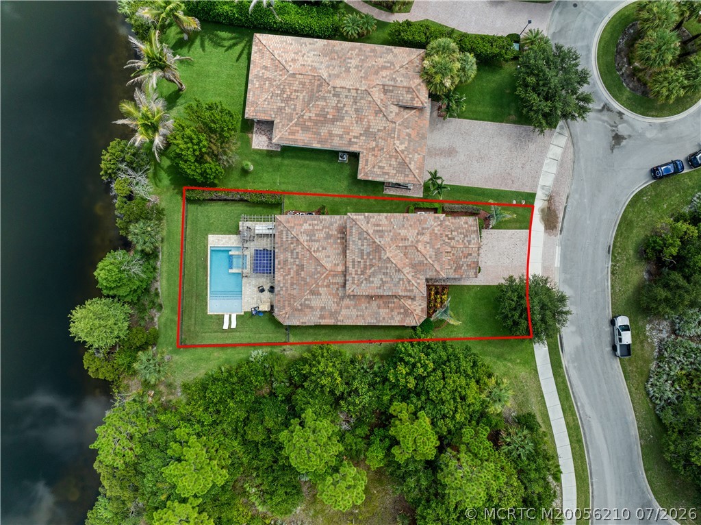 1063 Southwest Triste Way Stuart, FL 34997 - Photo 1 of 40 Gallery Image 1