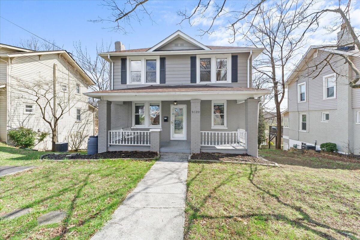 2622 Tillett Road Southwest Roanoke, VA 24015 - Photo 1 of 35 Front