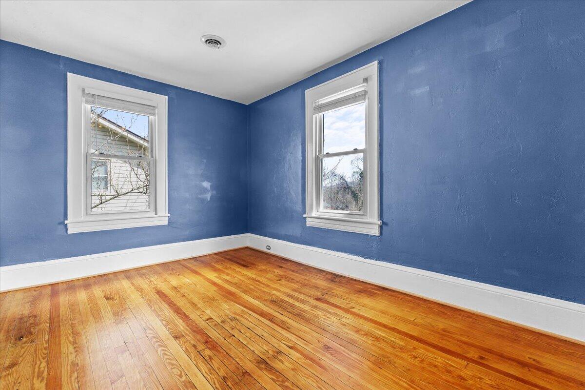 2622 Tillett Road Southwest Roanoke, VA 24015 - Photo 24 of 35 24-2622 Tillett Rd SW 24