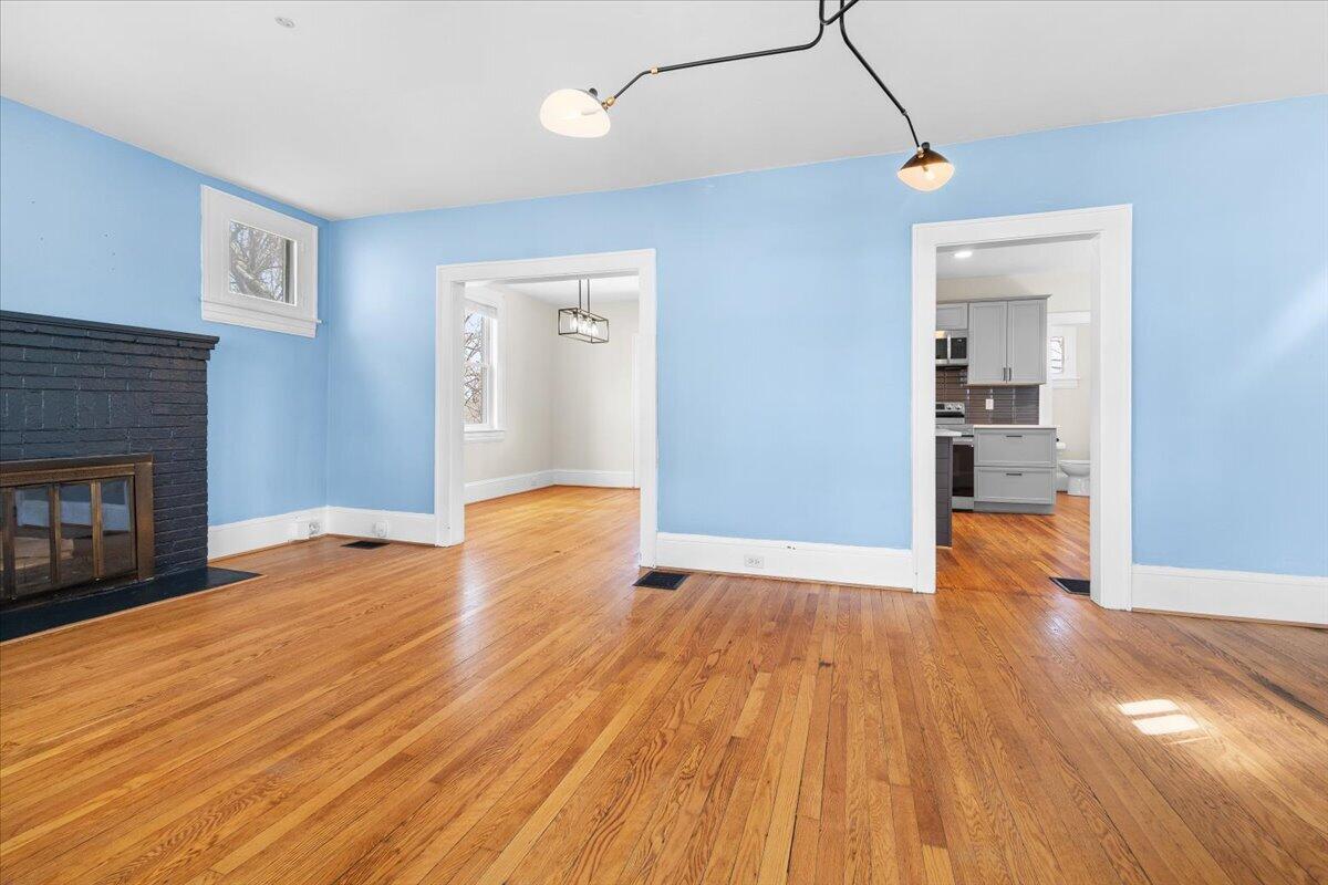 2622 Tillett Road Southwest Roanoke, VA 24015 - Photo 4 of 35 05-2622 Tillett Rd SW 05