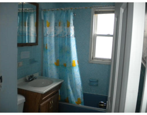 78 Kenmore Road Stoughton, MA 02072 - Photo 3 of 3 Gallery Image 3